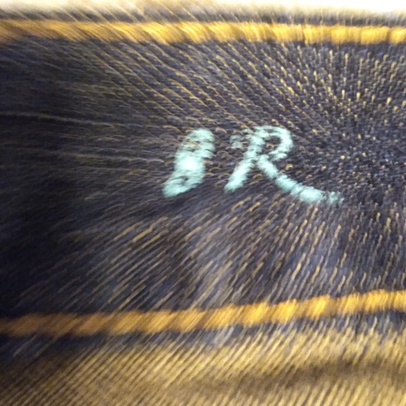 NWOT! IZOD Classic Boot Cut Jeans, 8 - Picture 12 of 16